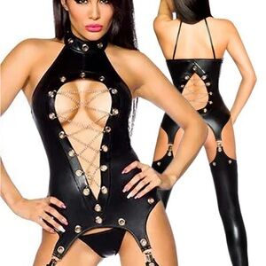 Saresia metal wetlook set